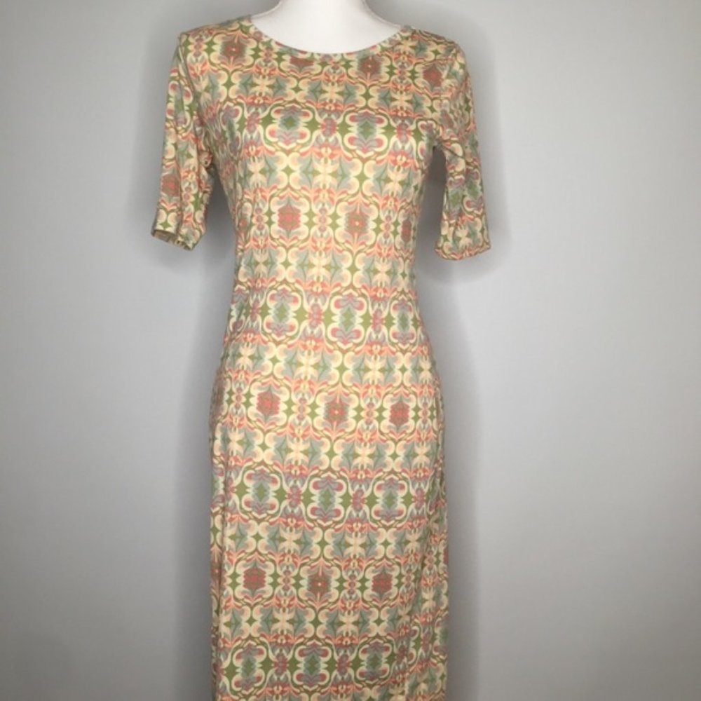Lularoe xs Fun Patterned Dress